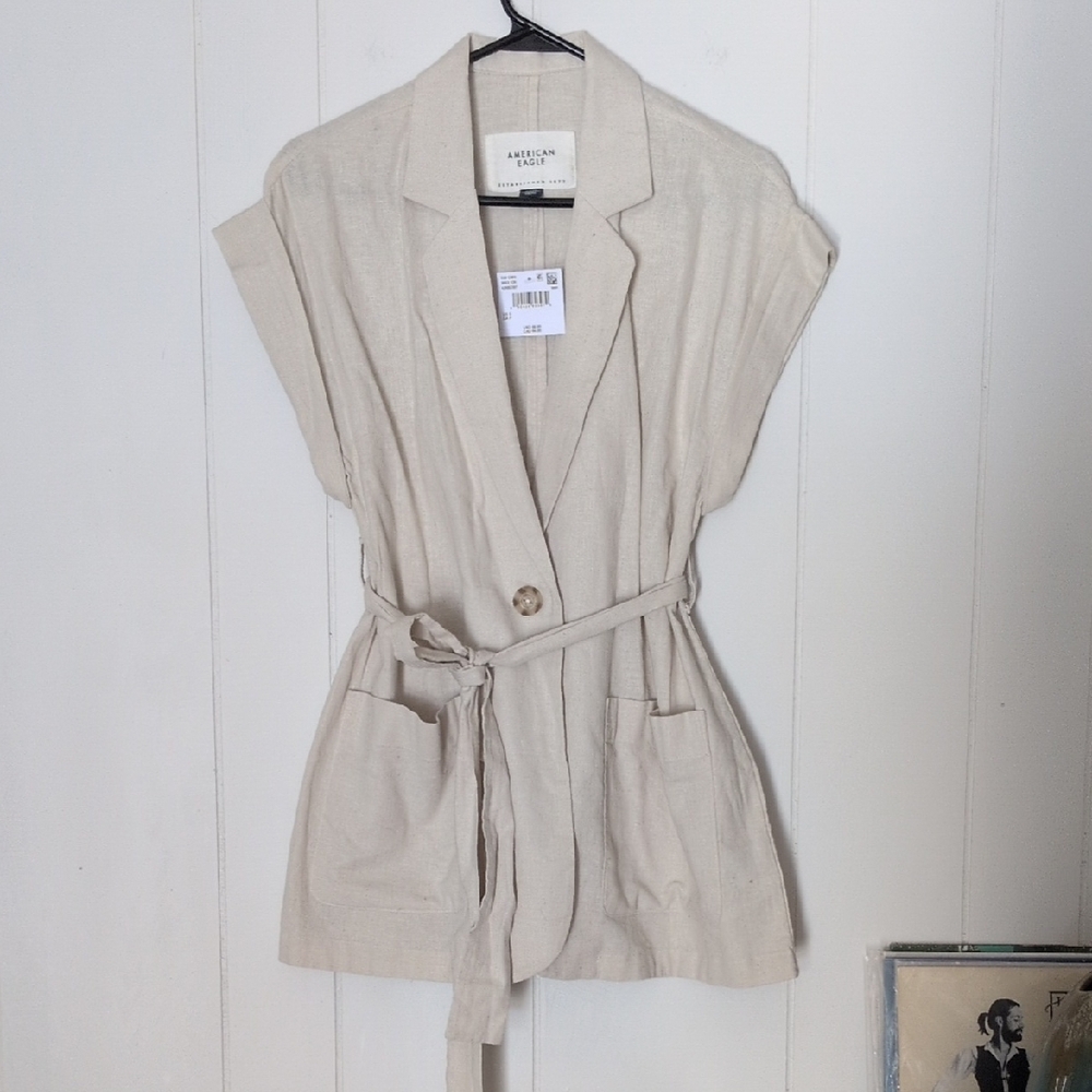 American Eagle Linen Sleeveless Blazer